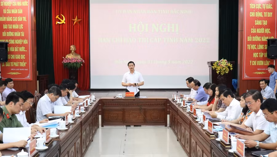 Ông Vương Quốc Tuấn - Phó Chủ tịch Thường trực UBND tỉnh Bắc Ninh phát biểu.