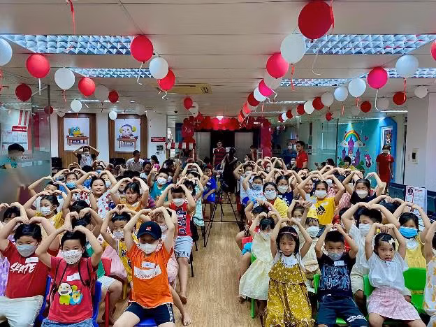 Apax Leaders vẫn là một trong những thương hiệu tiếng Anh trẻ em trụ vững sau bão Covid – 19 với số lượng học viên thuộc Top đầu cả nước.