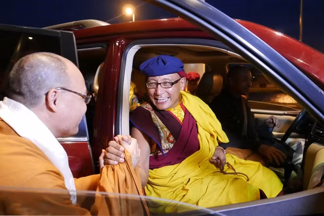 Hàng trăm Phật tử đón Pháp Vương Drukpa trở lại Việt Nam ảnh 7