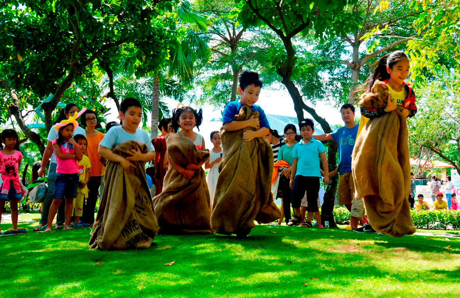 Trẻ em tham gia Ngày hội “Phú Mỹ Hưng – Hướng về trẻ em lần 6 – 2015