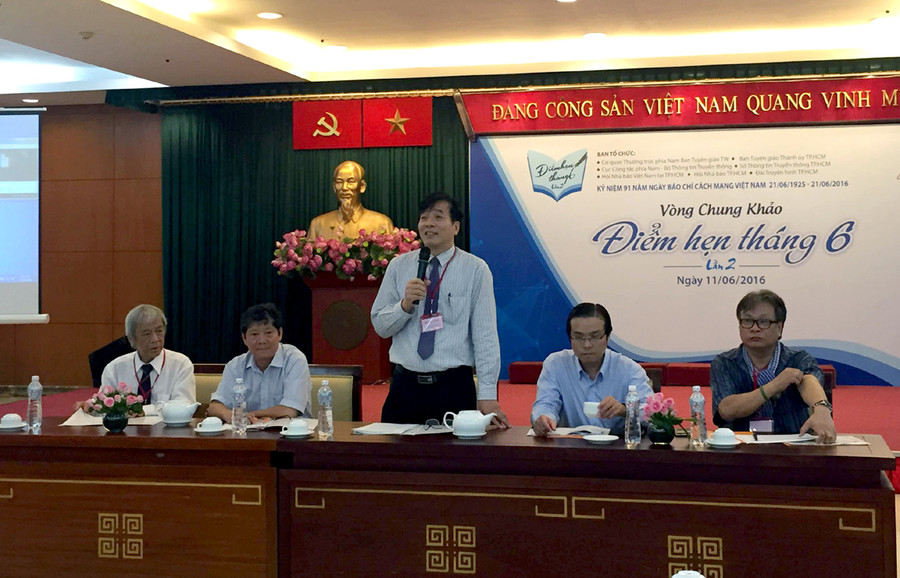 Ông Đào Văn Lừng - Trưởng cơ quan Thường trực Ban Tuyên giáo Trung ương tại TPHCM phát biểu thông tin về chương trình