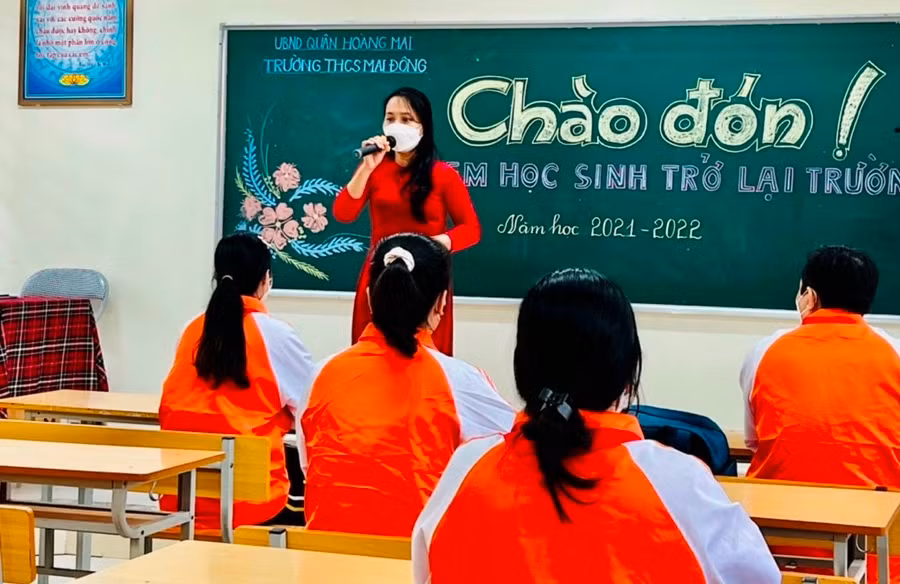 Trường THCS Mai Động (quận Hoàng Mai) diễn tập đón học sinh trở lại trường