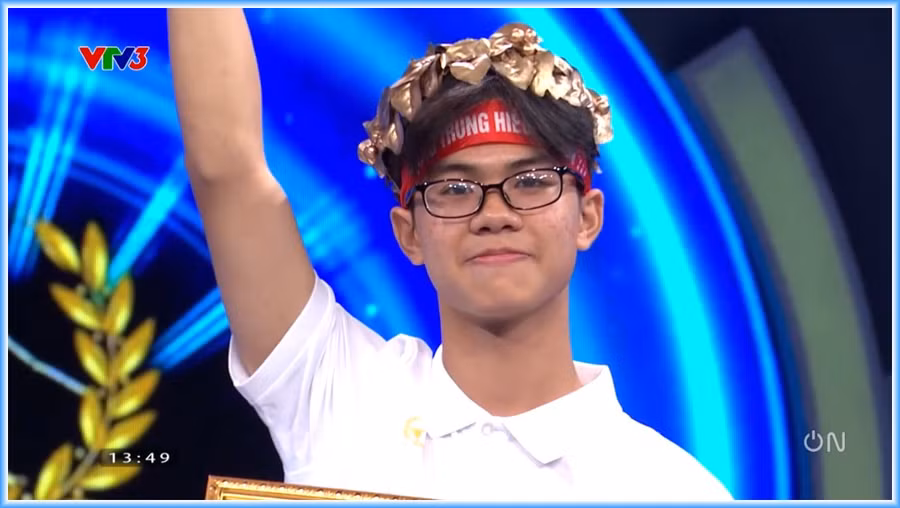 Đặng Trung Hiếu giành vòng nguyệt quế cuộc thi tuần Olympia.