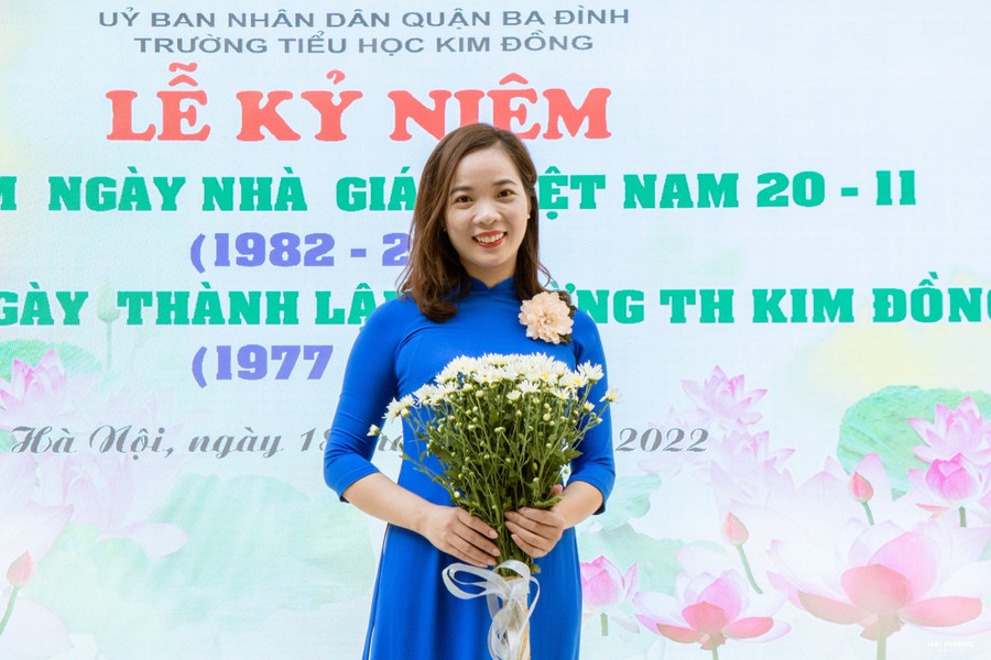 Cô Bùi Thị Hoài là 1 trong 5 giáo viên quận Ba Đình tham dự kỳ thi giáo viên dạy giỏi cấp thành phố môn Tiếng Việt.