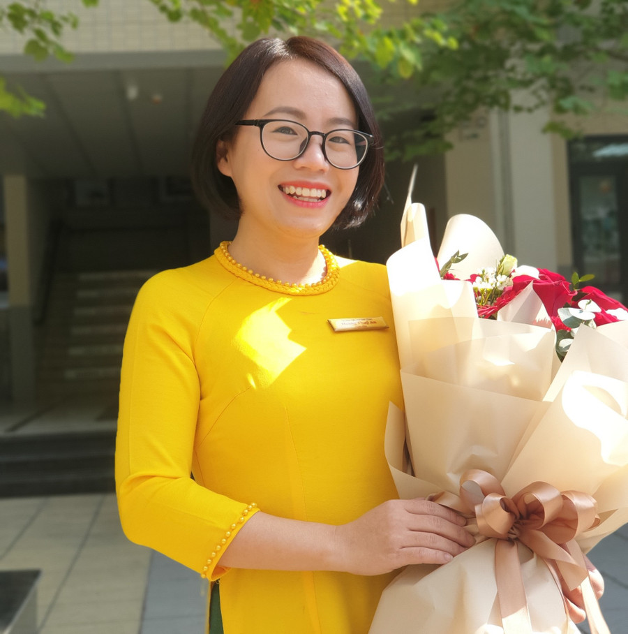 Cô Hoàng Thúy An, Tổ phó chuyên môn Tổ 1, Trường Tiểu học Kim Đồng (quận Ba Đình).