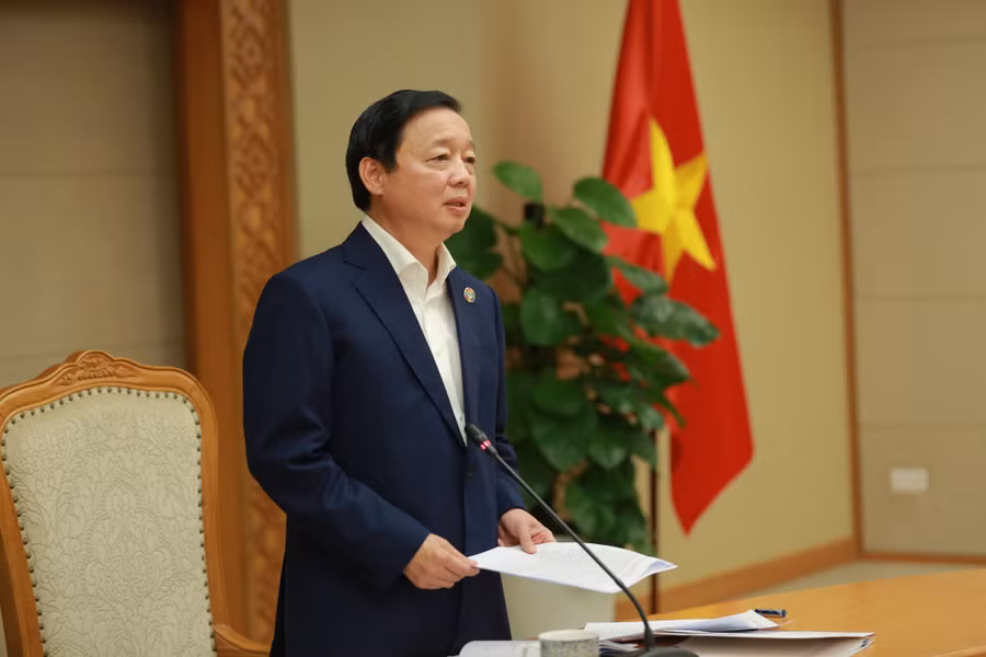 Phó Thủ tướng Chính phủ Trần Hồng Hà phát biểu.