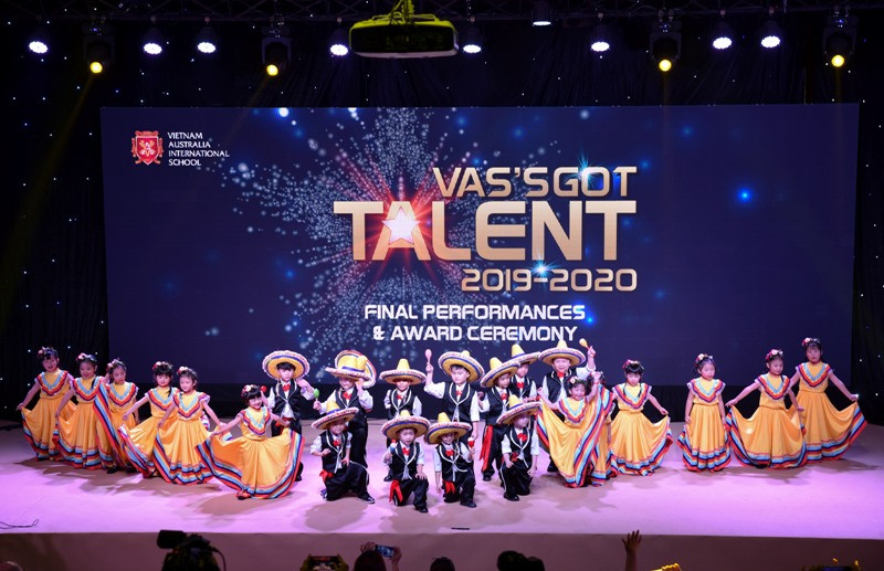 Theo vũ công, biên đạo múa Lâm Vinh Hải, những tiết mục do học sinh tự biên đạo và dàn dựng chính là điểm nổi bật nhất của mùa giải năm nay Theo vũ công, biên đạo múa Lâm Vinh Hải, những tiết mục do học sinh tự biên đạo và dàn dựng chính là điểm nổi bật nhất của mùa giải năm nay