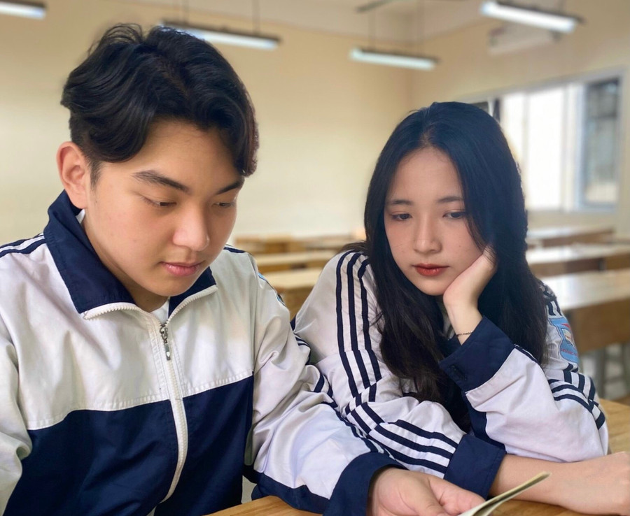 Học sinh Trường THPT Hoàng Văn Thụ (Hà Nội).