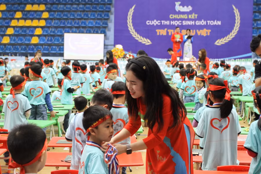 Tất cả các học sinh dự thi đều giành chiến thắng.