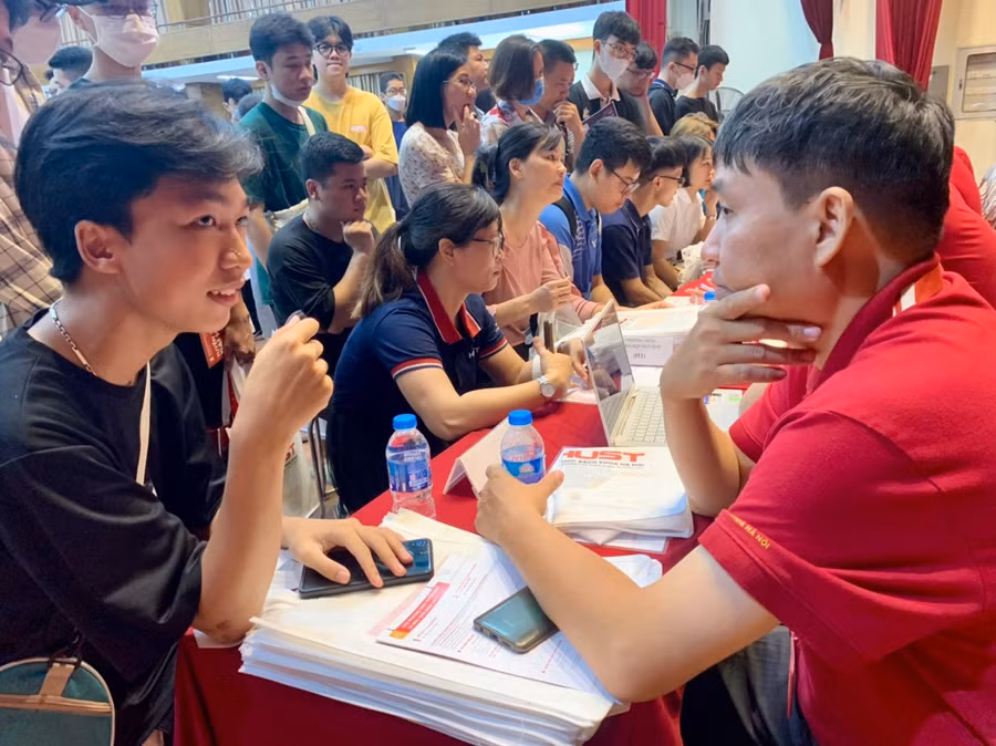 Điểm trúng tuyển cao nhất thuộc lĩnh vực Công nghệ thông tin. Ảnh BK.