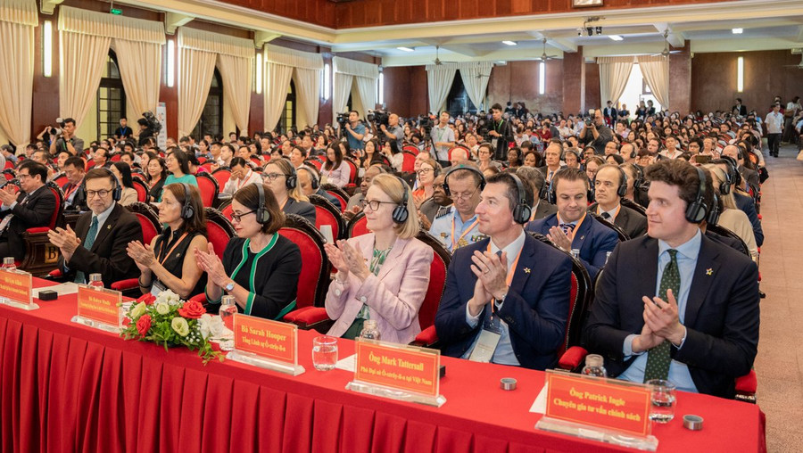 Diễn đàn quy tụ hơn 600 đại biểu tham gia.