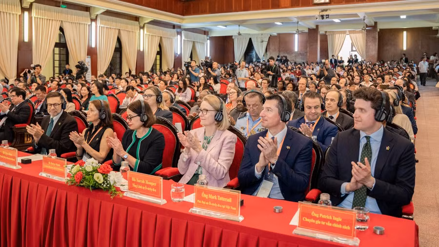 Diễn đàn quy tụ hơn 600 đại biểu tham gia.