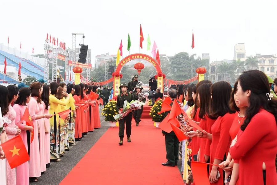 Hà Nội: Lễ giao quân 25 phút, bảo đảm an toàn trong dịch nCoV