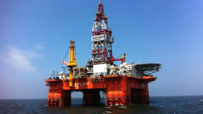 Giàn khoan khổng lồ Hải Dương-981 của Trung Quốc được xây dựng với kinh phí lên đến 1 tỉ USD