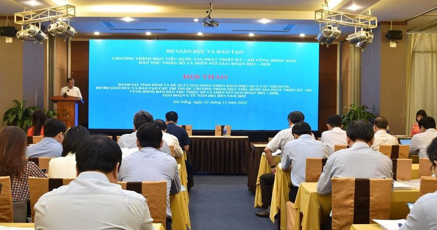 Quang cảnh hội nghị. Quang cảnh hội nghị.