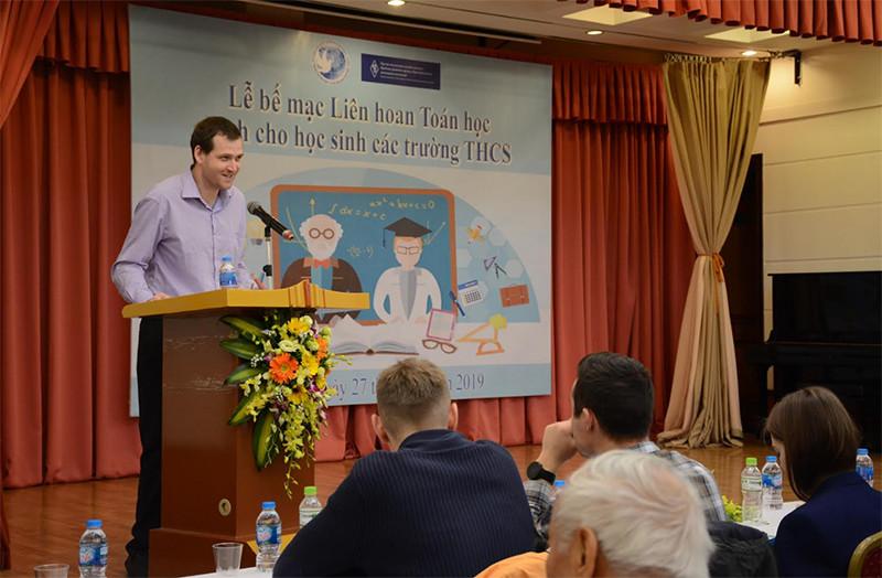 Ông Konstantin Petrovich Kachin phát biểu tại lễ bế mạc Ông Konstantin Petrovich Kachin phát biểu tại lễ bế mạc