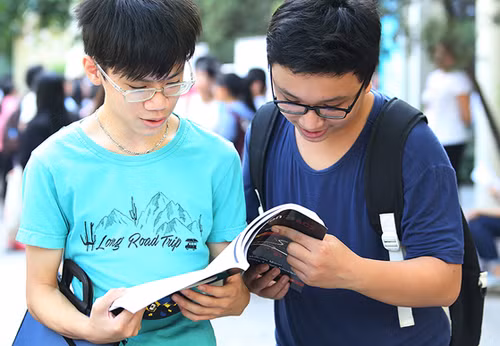 Công bố điểm chuẩn của trường THPT chuyên "chọi" cao nhất Hà Nội