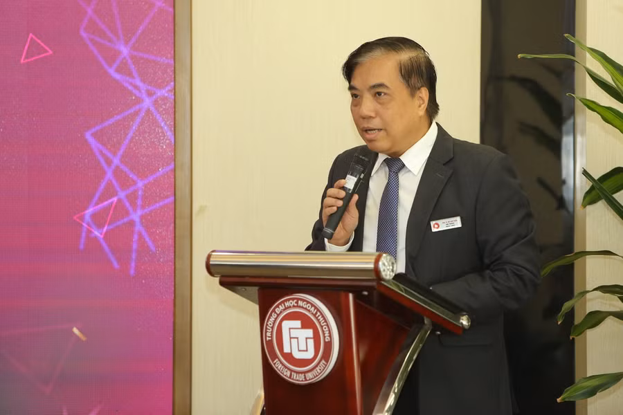 Ông Bùi Anh Tuấn, Hiệu trưởng FTU đánh giá cao hiệu quả hợp tác giữa MB và FTU.