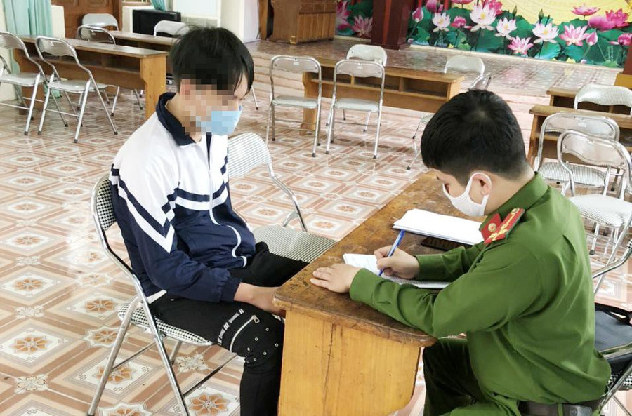 Cơ quan chức năng đang làm rõ vụ việc với các đối tượng liên quan vụ nữ sinh đánh nhau, đăng hình ảnh lên mạng xã hội ở huyện Mỹ Đức - Hà Nội.