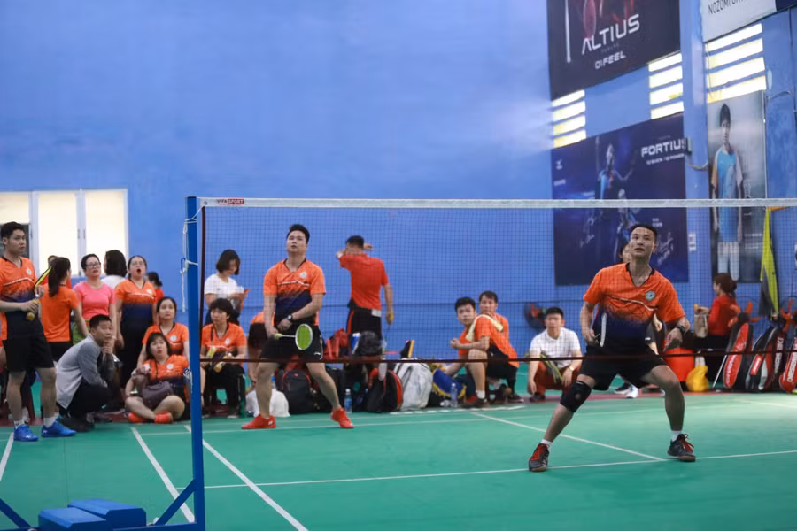 Các vận động viên tranh tài giải đấu.