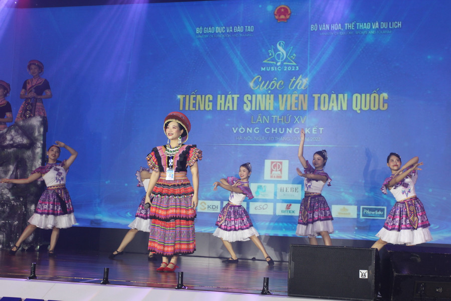 Nhiều tiết mục đặc sắc mang dấu ấn riêng của sinh viên.