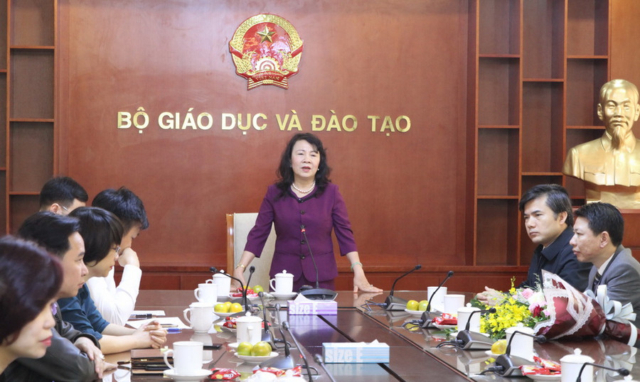 Thứ trưởng Nguyễn Thị Nghĩa phát biểu giao nhiệm vụ Thứ trưởng Nguyễn Thị Nghĩa phát biểu giao nhiệm vụ