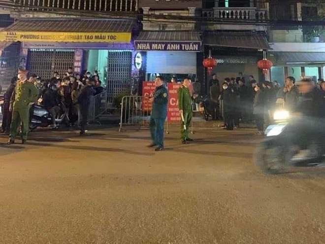 Khu vực ngôi nhà của cặp vợ chồng tử vong.
