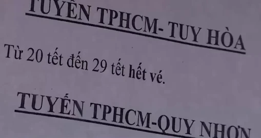 Về quê ăn Tết - Hành trình nhiều gian nan