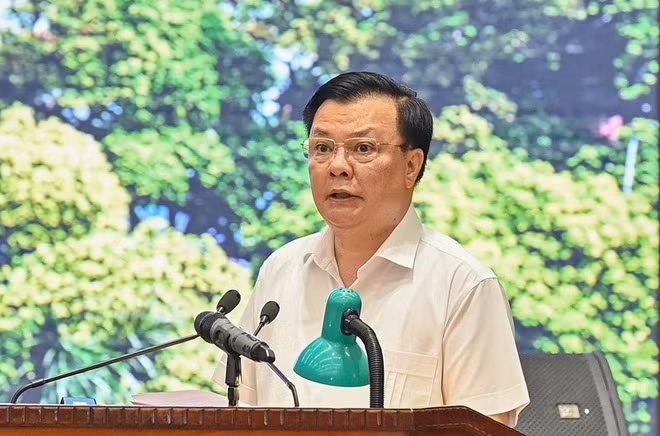 Bí thư Thành ủy Hà Nội Đinh Tiến Dũng khẳng định, Hà Nội thực hiện hiệu quả "mục tiêu kép"… (Ảnh: Báo KTĐT).