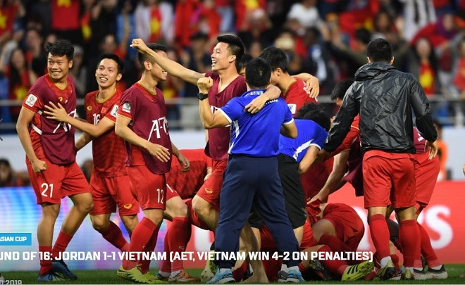 Niềm vui của các tuyển thủ Việt Nam khi giành chiến thắng trước Đội tuyển Jordan tại Asian Cup 2019.