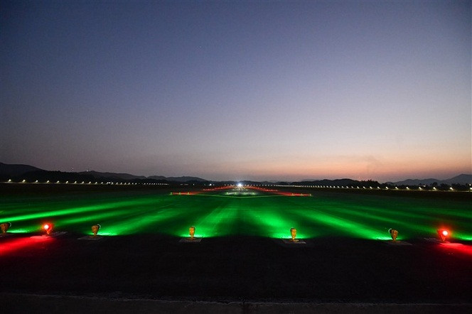 Đường băng sân bay Vân Đồn Đường băng sân bay Vân Đồn