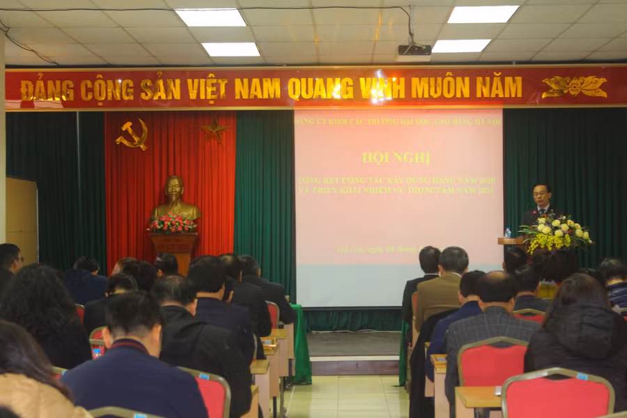 Quang cảnh Hội nghị tổng kết.