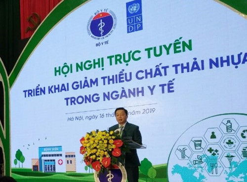 Bộ trưởng Bộ Tài nguyên và Môi trường Trần Hồng Hà phát biểu tại Hội nghị trực tuyến. Bộ trưởng Bộ Tài nguyên và Môi trường Trần Hồng Hà phát biểu tại Hội nghị trực tuyến.