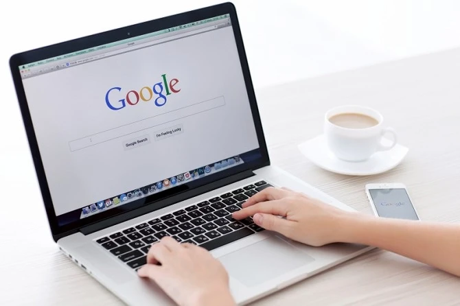 "Google đi" là một câu trả lời vô cùng xấu xí?