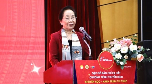 GS.TS Nguyễn Thị Doan - Chủ tịch Hội Khuyến học Việt Nam.