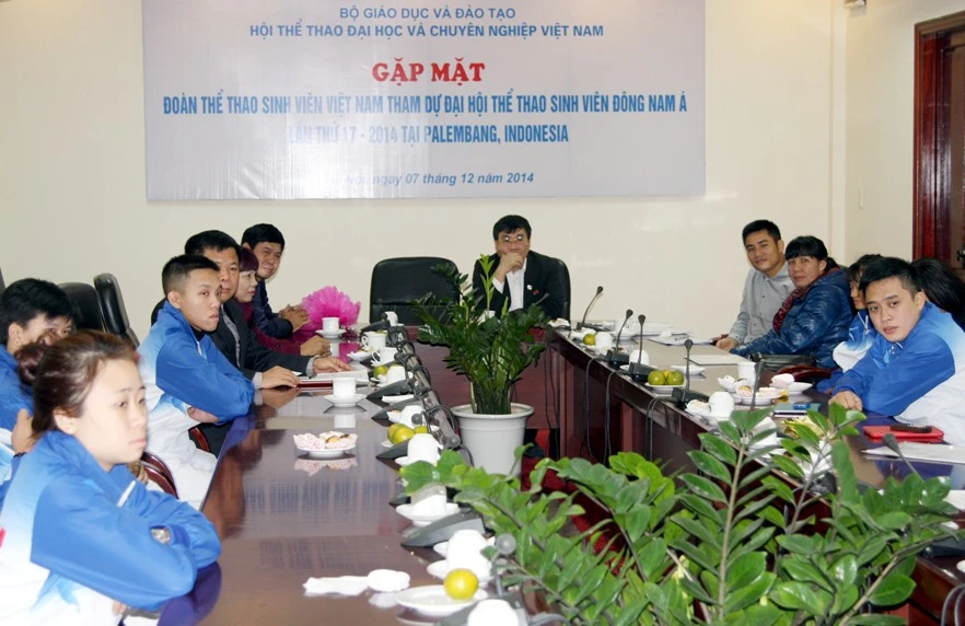 Quang cảnh buổi gặp mặt 