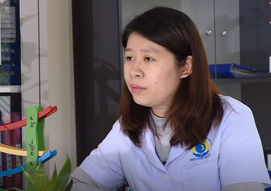 Bác sĩ Nguyễn Thúy Anh (Bệnh viện tâm thần Hà Nội).