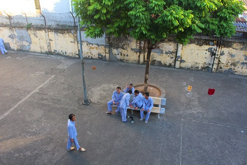 Không gian luôn thoáng mát và sạch đẹp. Không gian luôn thoáng mát và sạch đẹp.