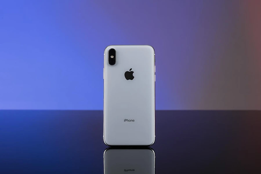 iPhone X vẫn đắt hàng dù giá cao cắt cổ