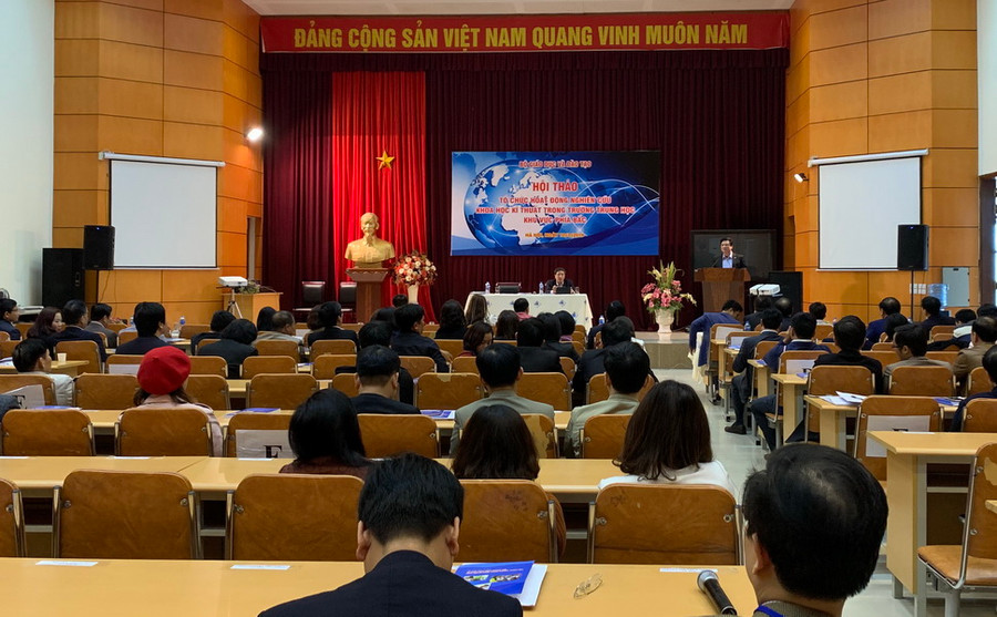 Quang cảnh hội thảo