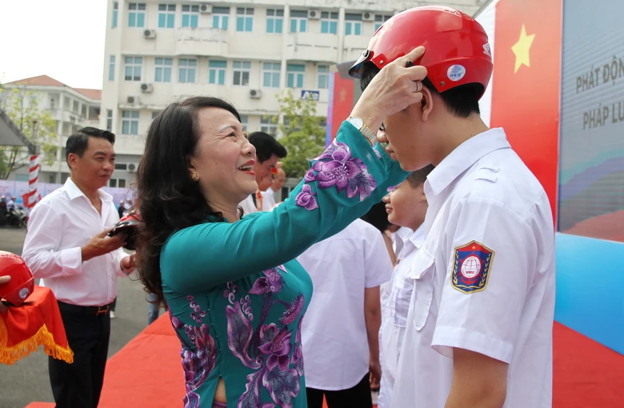 Học sinh, sinh viên là tuyên truyền viên tốt nhất về an toàn giao thông