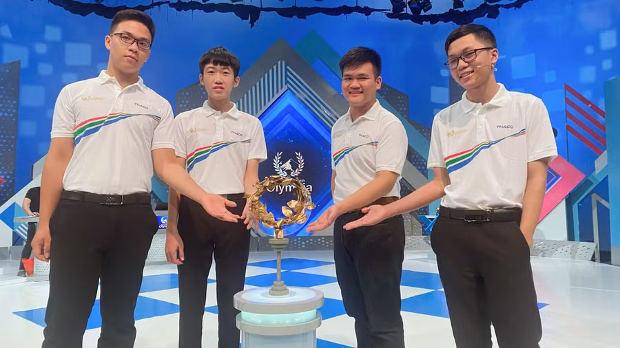 Các thí sinh tham dự cuộc thi tuần 1 tháng 3 quý IV Đường lên đỉnh Olympia 2021.