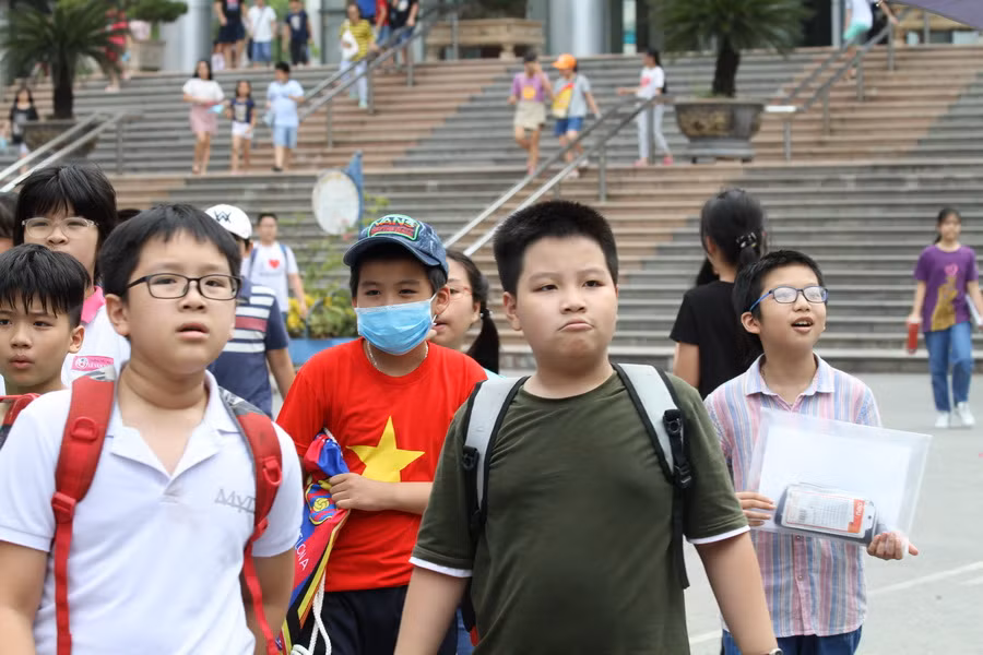 Học sinh thi vào lớp 6 Trường THPT chuyên Hà Nội Amsterdam năm 2020.