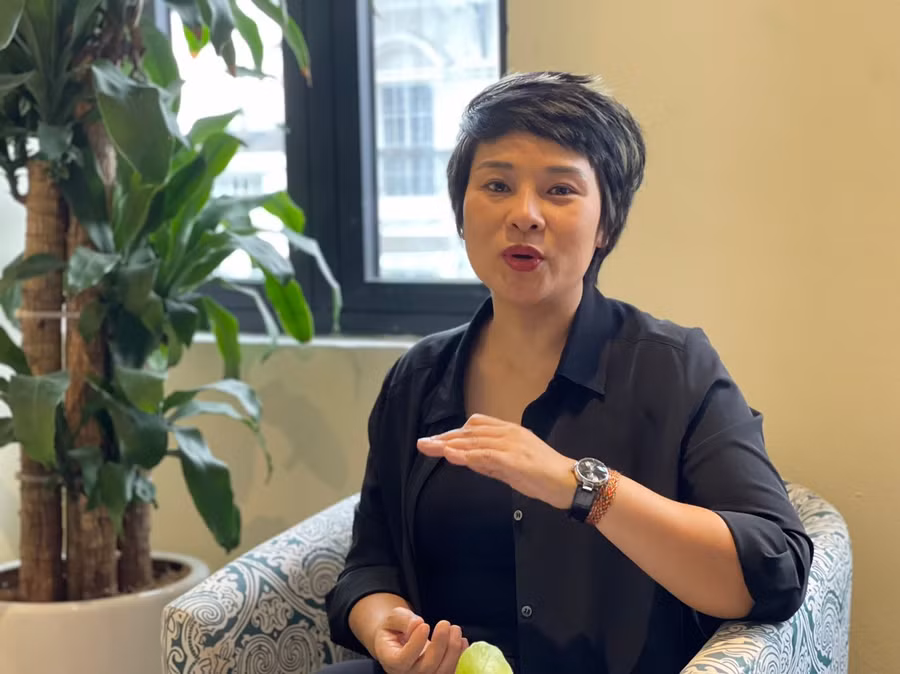 Bà Hoàng Thị Thu Nhiên – Giám đốc Trung tâm hỗ trợ cộng đồng Thu Nhiên Better Minds.