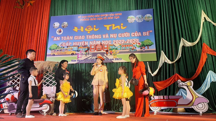 20 trường mầm non trên địa bàn huyện Văn Quan tham dự hội thi.