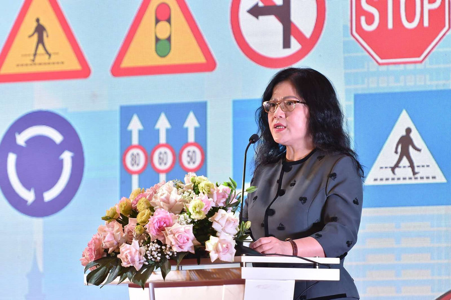 Thứ trưởng Bộ GD&ĐT Nguyễn Thị Kim Chi phát biểu khai mạc hội thảo Thứ trưởng Bộ GD&ĐT Nguyễn Thị Kim Chi phát biểu khai mạc hội thảo