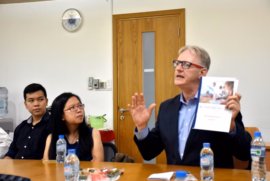 TS Rick Arrowood (ĐH Northeastern) giới thiệu một số đặc trưng của chương trình liên kết Thạc sĩ Khoa học về Lãnh đạo