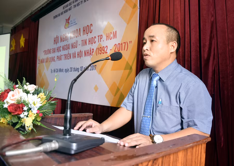 TS Trần Quang Nam - Hiệu trưởng nhà trường, phát biểu khai mạc hội nghị