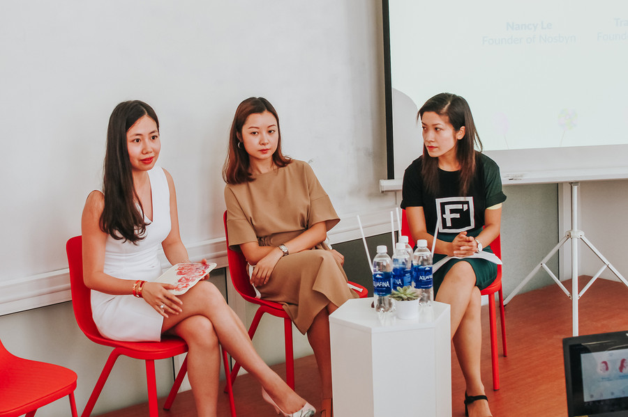 Chị My Phạm - Founder Bisu Bisu (bìa trái), chị Nancy Lê - Founder Nosbyn (giữa) chia sẻ kinh nghiệm xây dựng thành công thương hiệu thời trang Chị My Phạm - Founder Bisu Bisu (bìa trái), chị Nancy Lê - Founder Nosbyn (giữa) chia sẻ kinh nghiệm xây dựng thành công thương hiệu thời trang