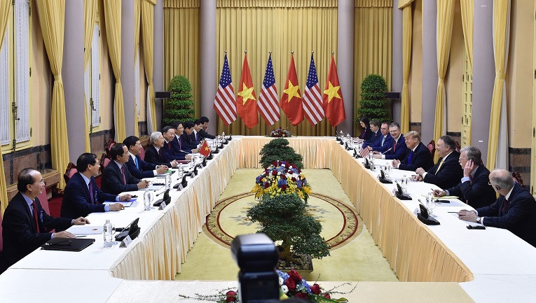 Tổng Bí thư, Chủ tịch nước Nguyễn Phú Trọng hội đàm với Tổng thống Donald Trump. Ảnh VGP/Nhật Bắc Tổng Bí thư, Chủ tịch nước Nguyễn Phú Trọng hội đàm với Tổng thống Donald Trump. Ảnh VGP/Nhật Bắc